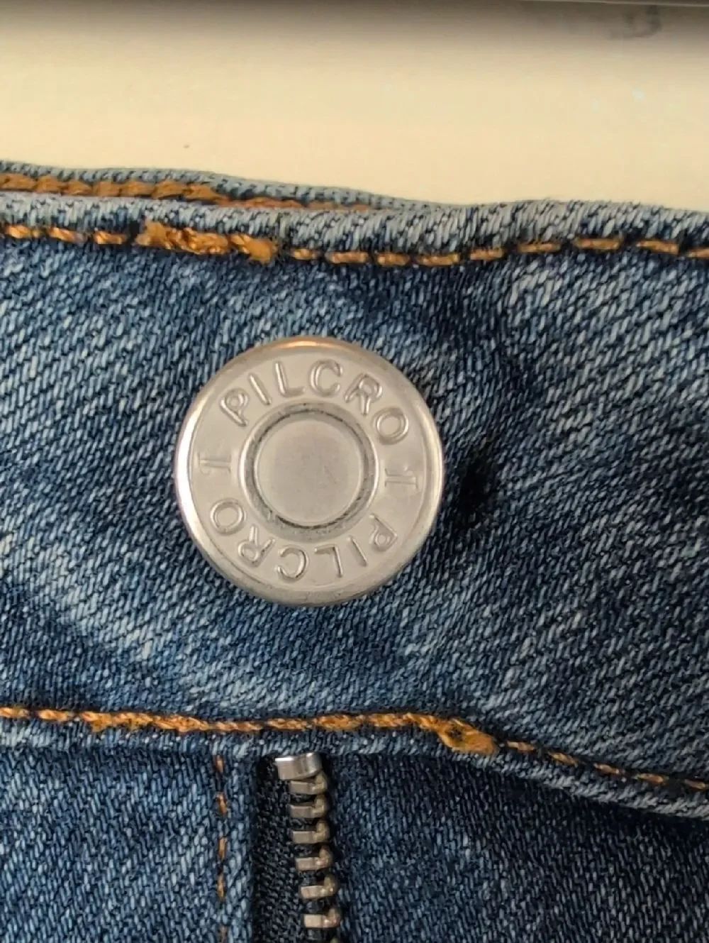 Pilcro Classic High-Rise Women's Blue Denim Flare Jeans Size 30 - Picture 5 of 13